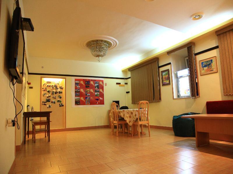 Yerevan Hostel Exterior photo
